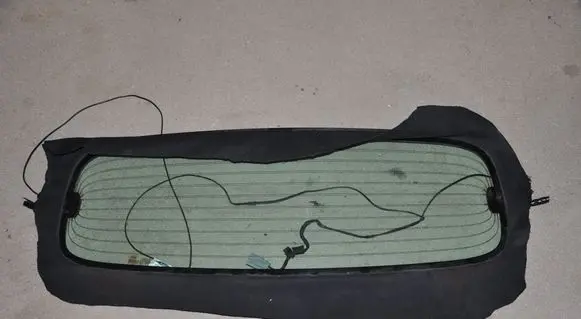 Ford Mustang VI Rear windscreen/windshield window FR3B7642004A