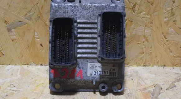 Opel Corsa D Engine control unit/module 55557933
