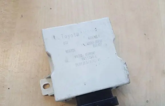 Toyota Avensis T250 Other control units/modules 8594005050 85940-05050603.025
