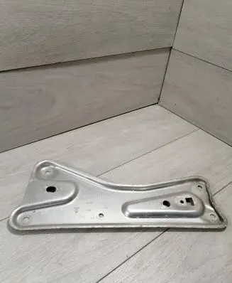 Porsche Taycan 9J1 Front bumper mounting bracket 9J1407129E