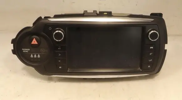 Toyota Yaris Radio/GPS head unit trim 