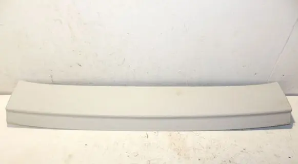 Volkswagen Tiguan Tailgate/trunk upper cover trim 5N0867617