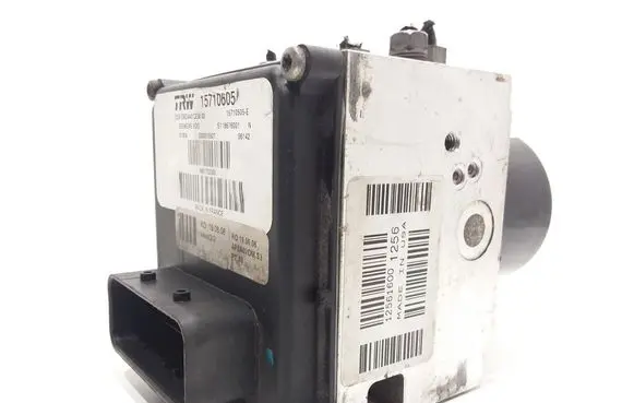 Peugeot 407 ABS Pump 9661702380 S118676001N 15710505E