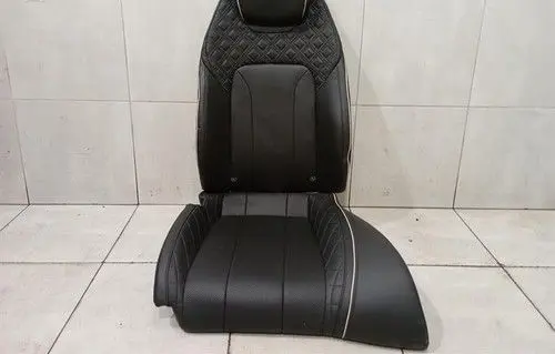 Bentley Flying Spur Rear seat 3SD885032A