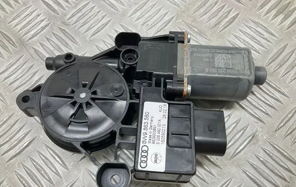 Audi A4 S4 B9 Curtain motor 8W9863560