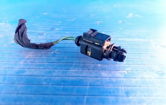 Skoda Superb B6 (3T) Outside/external air temperature sensor 8K0973702