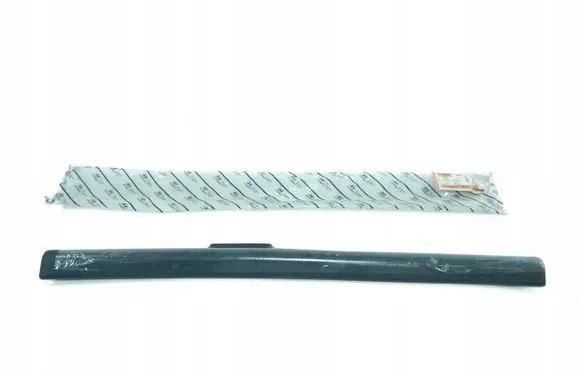 Hyundai Tiburon side skirts sill cover 8587127000LK