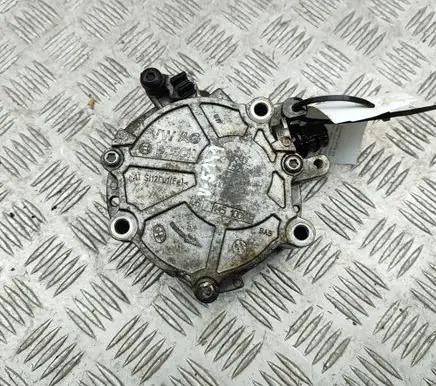 Audi A5 Vacuum pump 06K145100AE