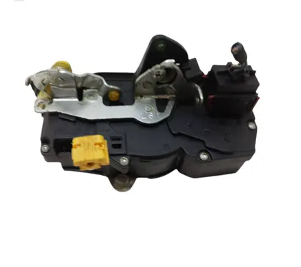 Cadillac CTS Rear door lock L10373668
