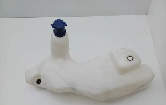 Lancia Ypsilon Windshield washer fluid reservoir/tank 
