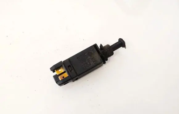 Volkswagen Golf III Brake pedal sensor switch 191945515b