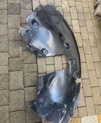 Renault Twingo III Front arch 638401599R