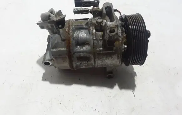 Renault Scenic IV - Grand scenic IV Air conditioning (A/C) compressor (pump) 926001268R