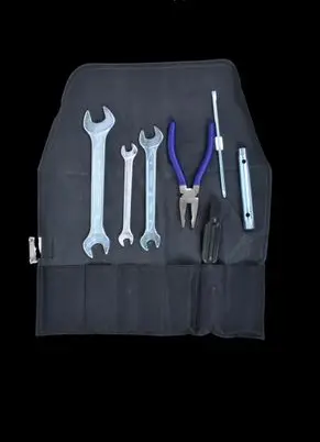 Iveco Daily 6th gen Tool set 504226085