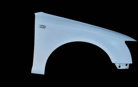 Audi A6 S6 C6 4F Fender