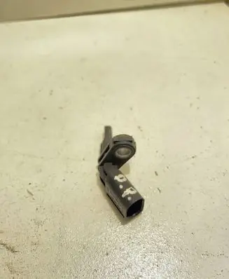 Volkswagen PASSAT B6 ABS brake wheel speed sensor 7H0927804