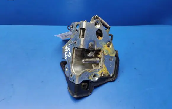 Mercedes-Benz S W126 Rear door lock 1237330108 1237330100