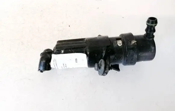 BMW 7 E65 E66 Headlight washer pump 