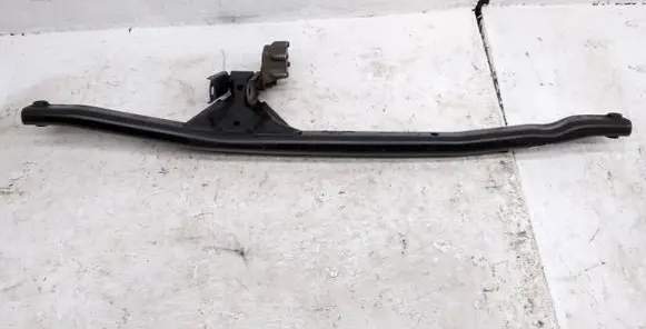 Volvo XC90 Other engine bay part