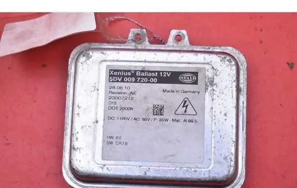 Opel Insignia A Voltage converter/converter module 5DV009720-00
