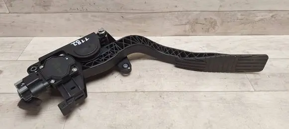 Opel Antara Accelerator throttle pedal 96625893 C100LHD JY07K170498