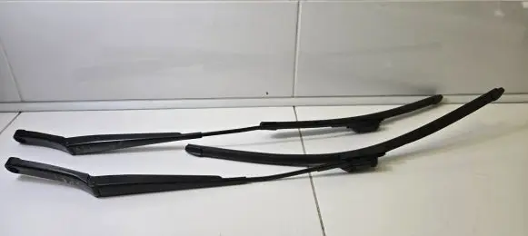 Skoda Superb B8 (3V) Front wiper linkage and motor 3V1955410 3V1955409