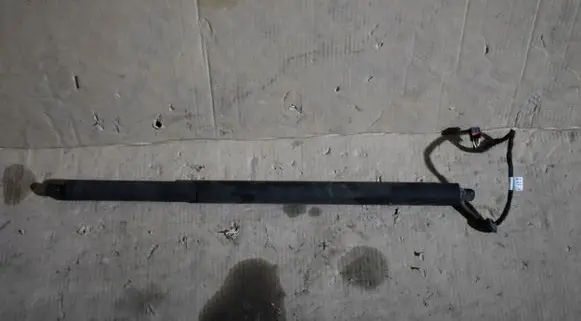 Porsche Cayenne (9Y0 9Y3) Tailgate strut 