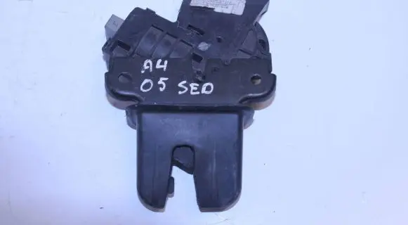 Audi A4 S4 B7 8E 8H Tailgate/trunk/boot lock/catch/latch 4E0827505C