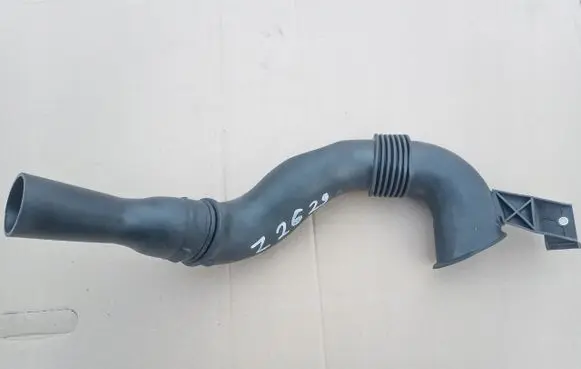 Alfa Romeo Giulietta Air intake hose/pipe 51894468
