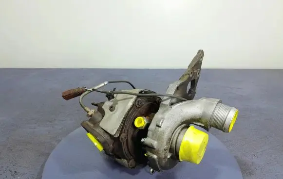 Audi Q7 4L Turbo system vacuum part 057145721Q