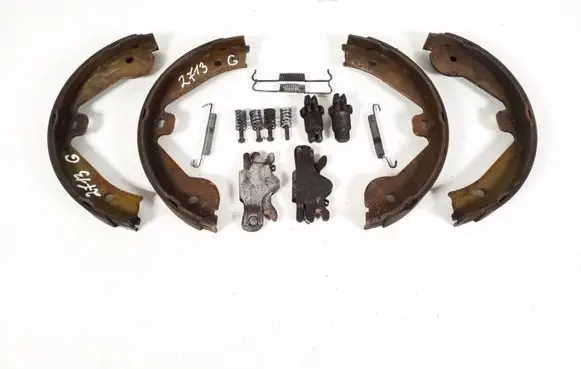 Mercedes-Benz GL X164 Handbrake/parking brake pads A1644200620