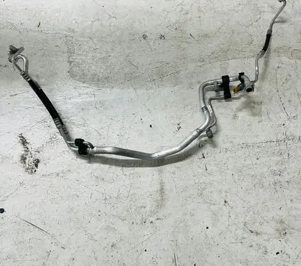 Citroen DS7 Crossback Air conditioning (A/C) pipe/hose 9678270580