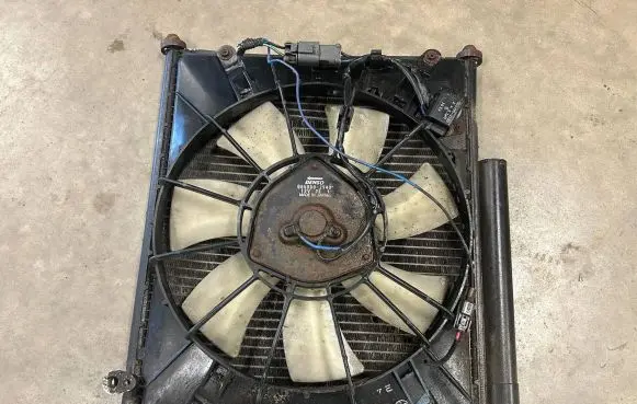 Honda Jazz Radiator cooling fan shroud 0650002940 0653903130