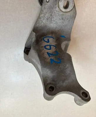 Ford Mustang V Engine mounting bracket FR3C6037CA