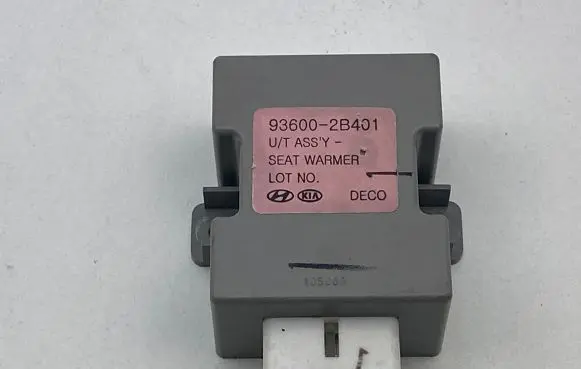 Hyundai Santa Fe Seat heating relay 936002B401