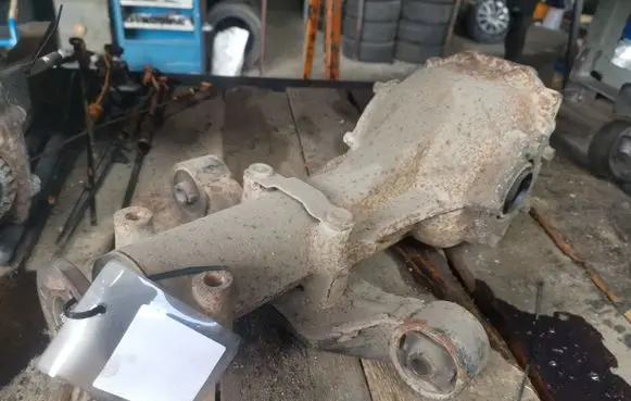 Rear differential