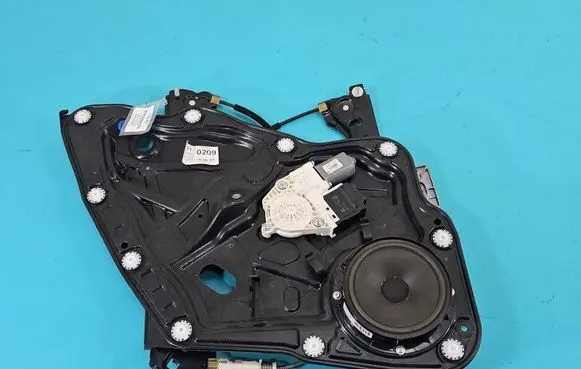 Rear door window regulator with motor