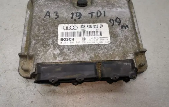 Audi A3 S3 8L Engine control unit/module 038906018BP 0281001848