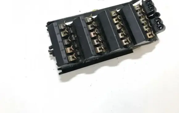 Mercedes-Benz E W124 Fuse box set