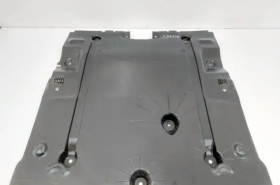 Renault Scenic E-Tech V Engine splash shield/under tray 758920240R