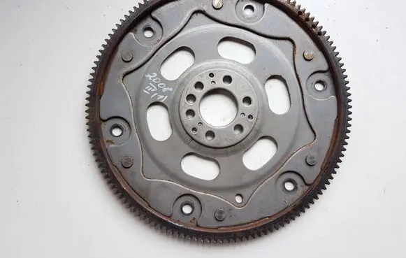 Peugeot 2008 II Flywheel 9815382880