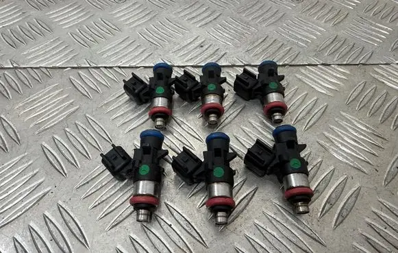 Fuel injector