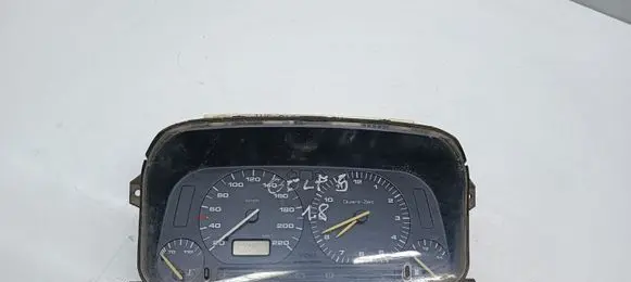 Volkswagen Golf III Speedometer (instrument cluster)