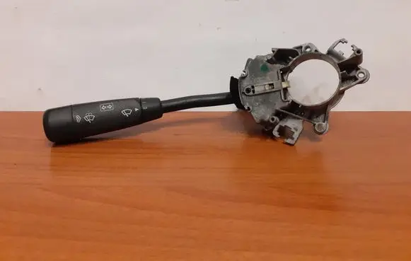 Mercedes-Benz E W210 Indicator stalk A2105450110 4562