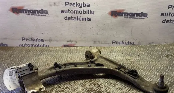 Mercedes-Benz CLA C117 X117 W117 Front lower control arm/wishbone