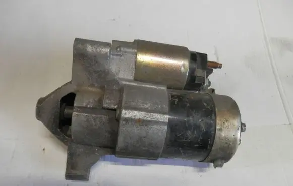 Peugeot 407 Starter motor 9656317680