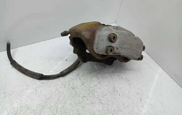 Mercedes-Benz CLS C219 Front brake caliper