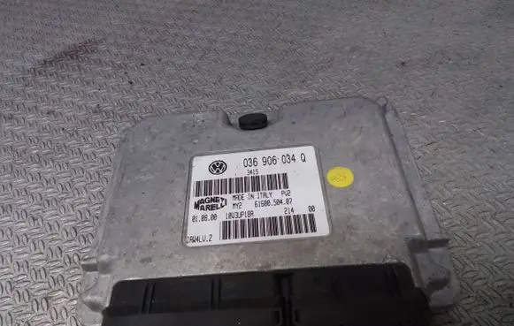 Audi A2 Engine control unit/module 036906034Q 6160050407