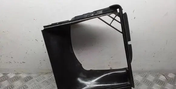 Audi Q7 4L Intercooler air guide/duct channel 7L0117340