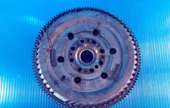 Ford Transit Dual mass flywheel 415041510